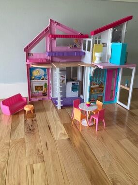 Barbie Malibu Dream House